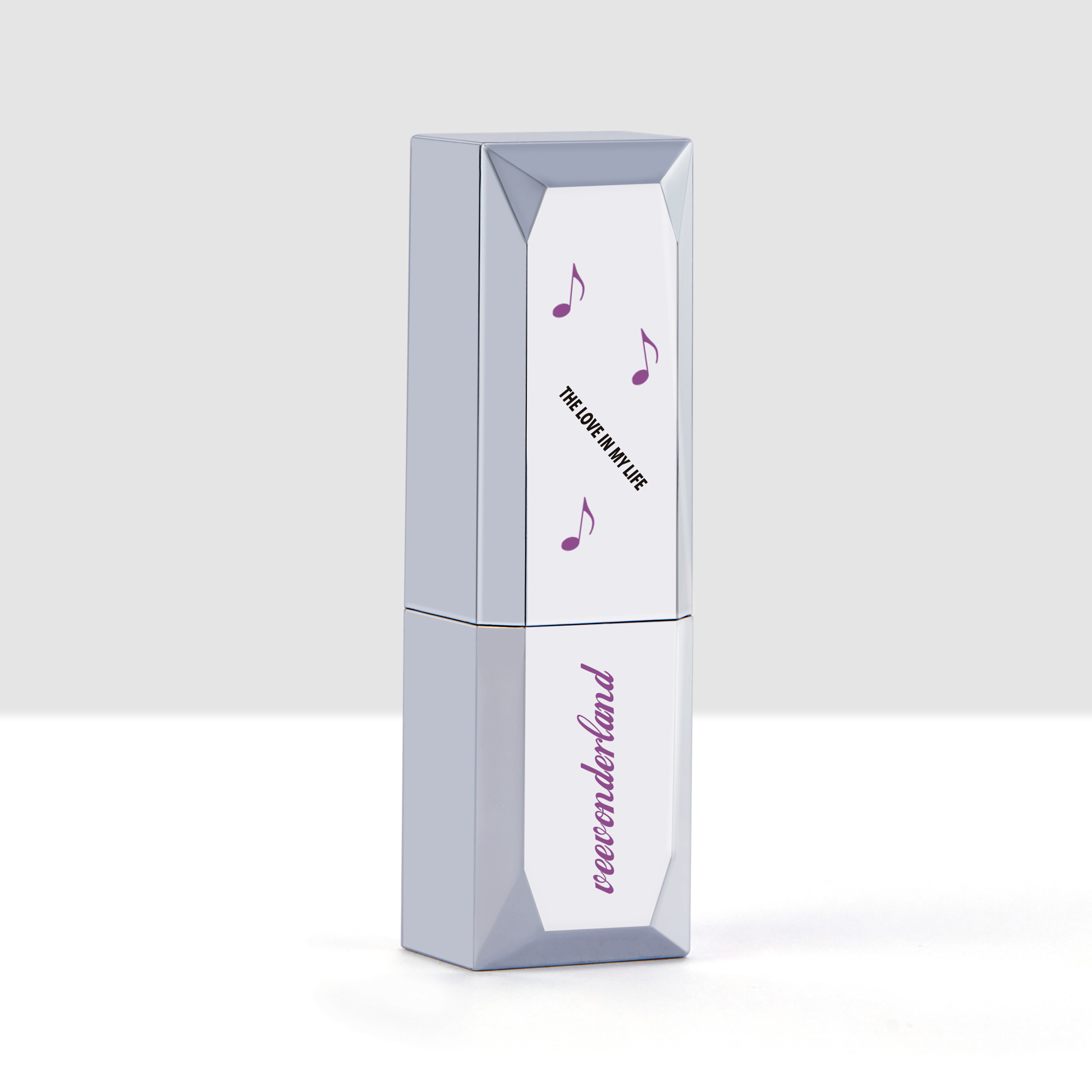 The Love In My Life Lipstick (Classic Red) - Image 4